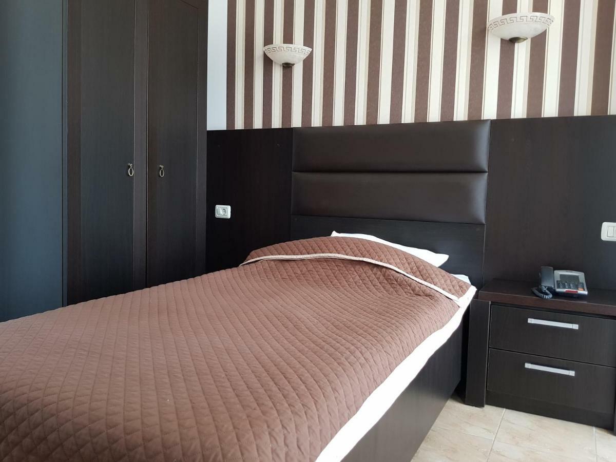 Solea Hotel